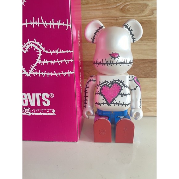 Bearbrick Medicom Levi Levis 400% 2005 Levi’s store Jean Design Limited Release - Picture 7 of 8